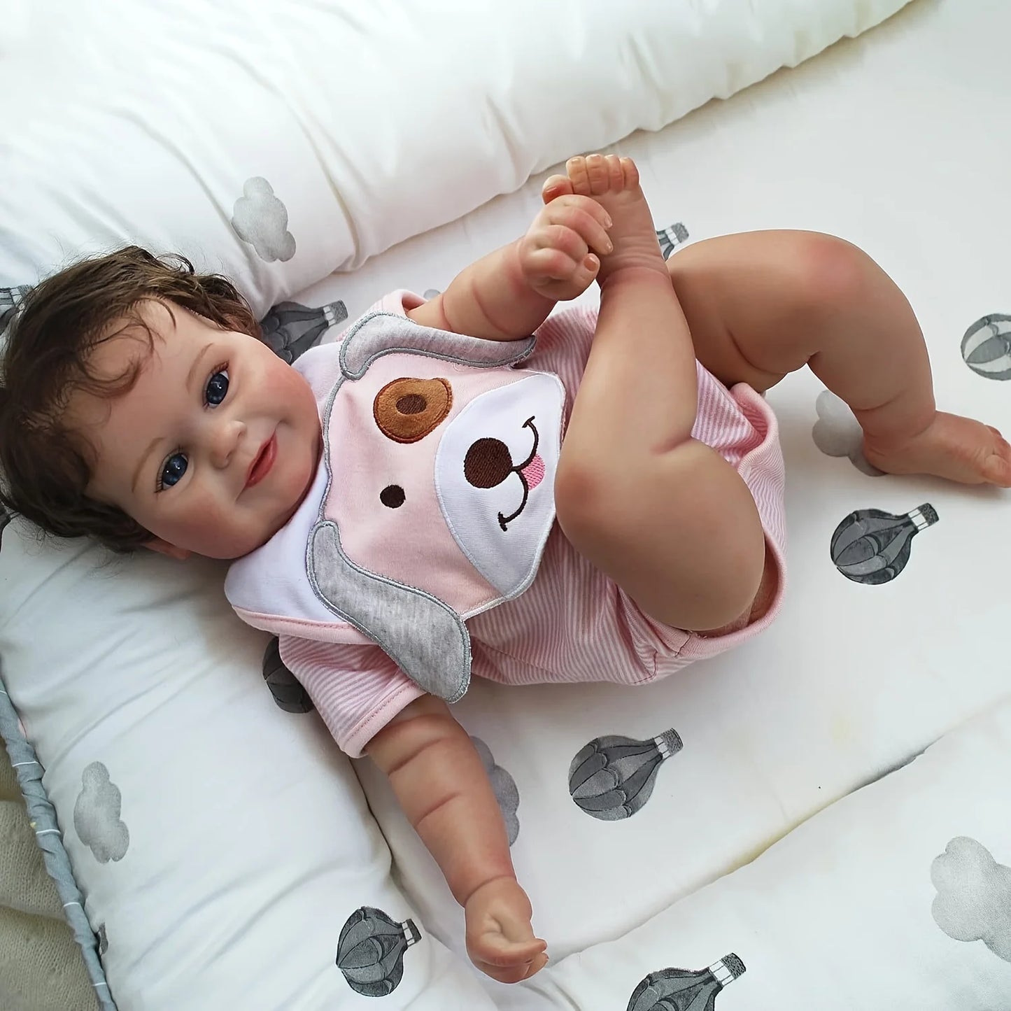 Lifelike 50cm Reborn Baby Doll – Realistic Newborn Girl with Soft Body & Natural Features