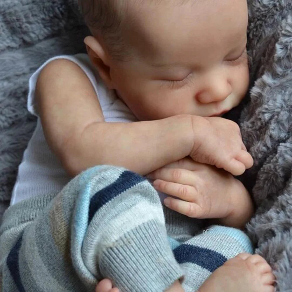 Lifelike 49cm Reborn Baby Doll – Realistic Sleeping Newborn with Soft Body & Natural Details