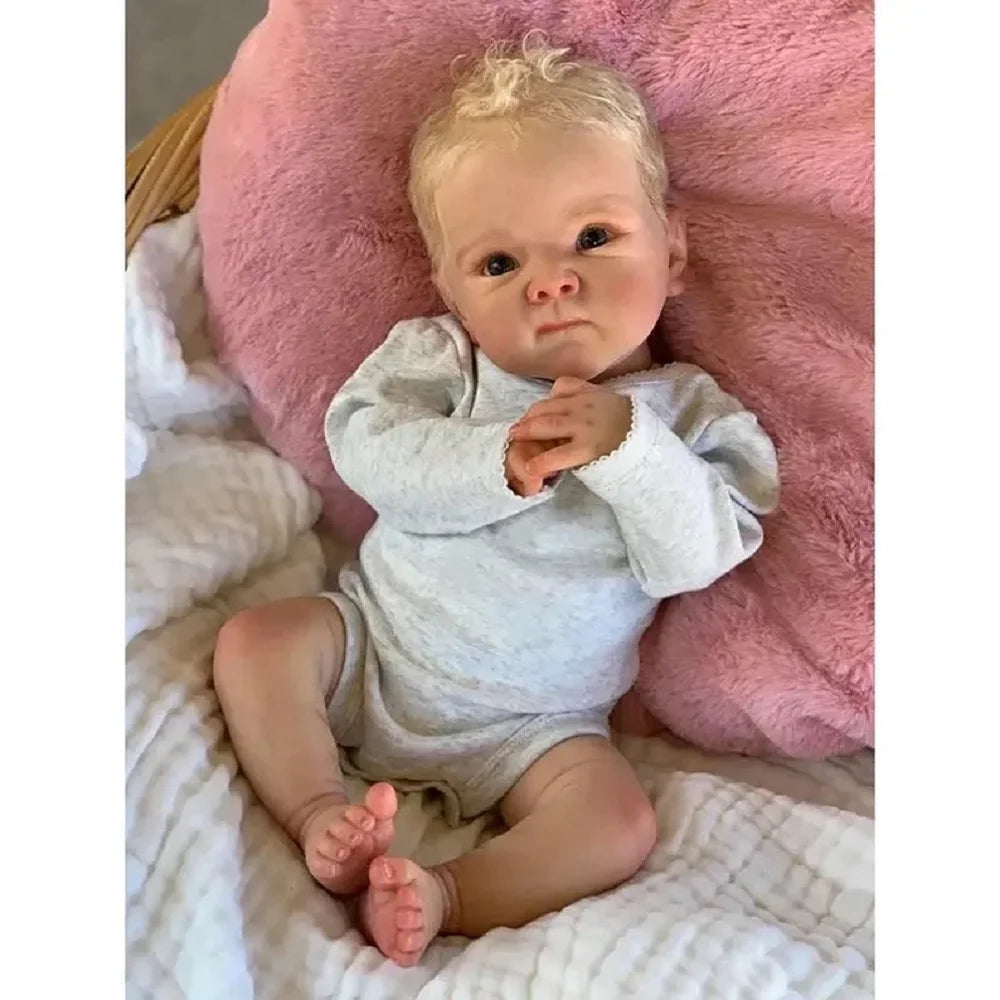 Lifelike 50cm Reborn Baby Doll – Realistic Curly Hair Newborn with Soft Body & Handcrafted Details