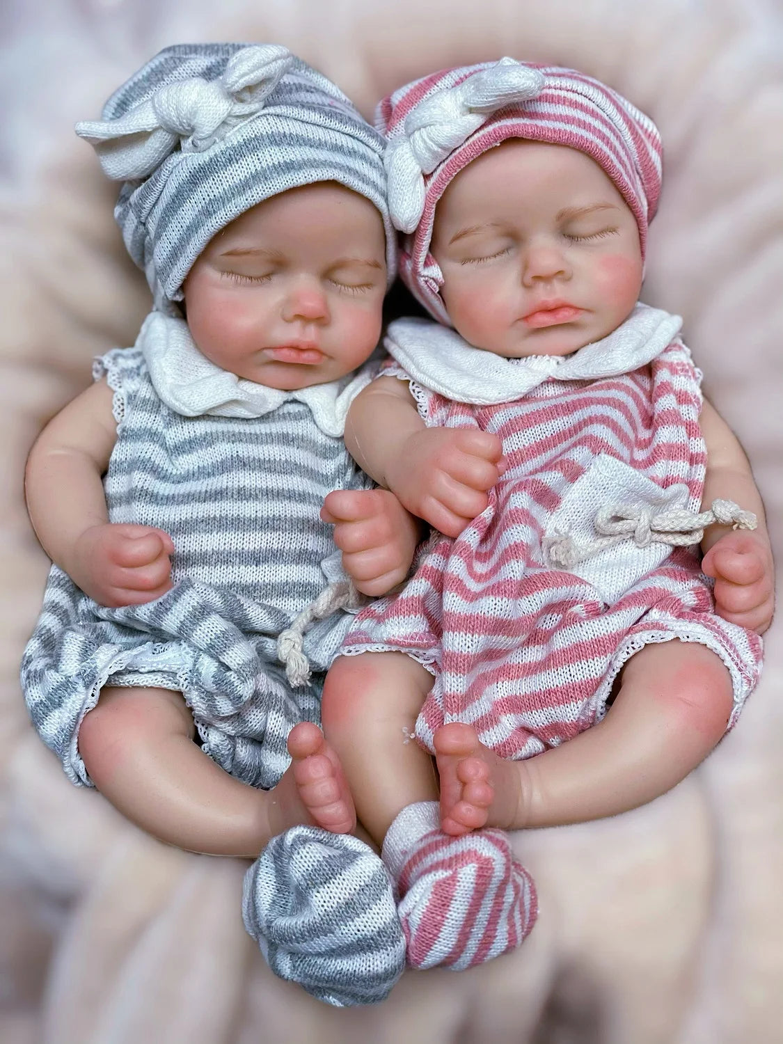 Lifelike 33cm Twin Reborn Baby Dolls – Realistic Soft Silicone Newborn Set with Open Mouth Design